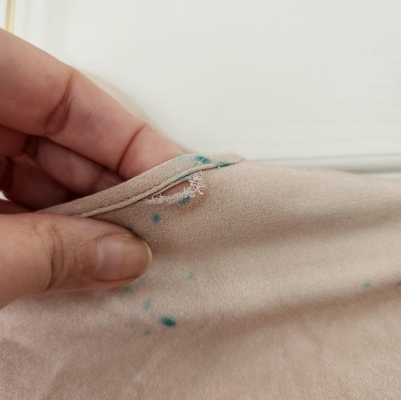 NWT Chaser Surplice Tie Waist Tie-dye Flare Sleeve Romper FLAW - Picture 6 of 7